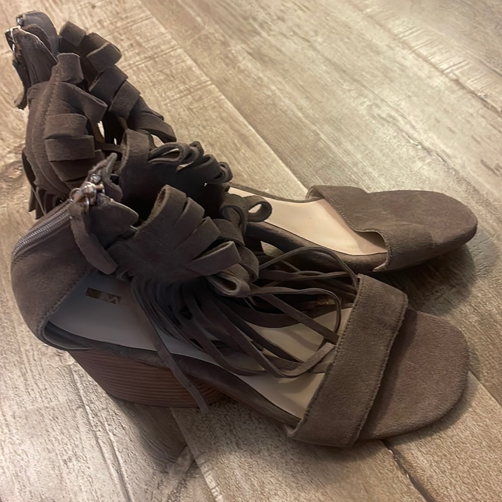 Brand new Matiko shoes size 49 taupe